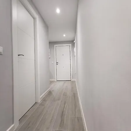 Mejores Vistas De Con Parking Privado Gratuito דירה
