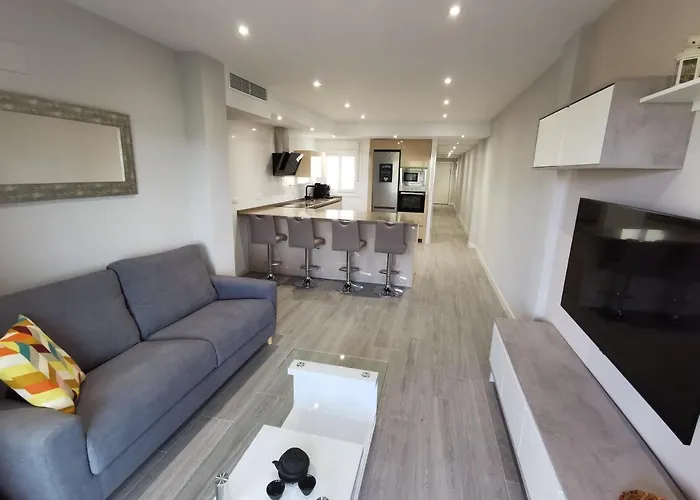 Mejores Vistas De Con Parking Privado Gratuito קורדובה